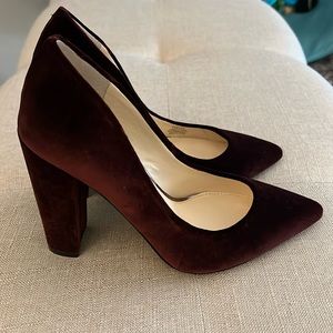 NWT Jessica Simpson size 7 Tanysha Burgundy Heels
